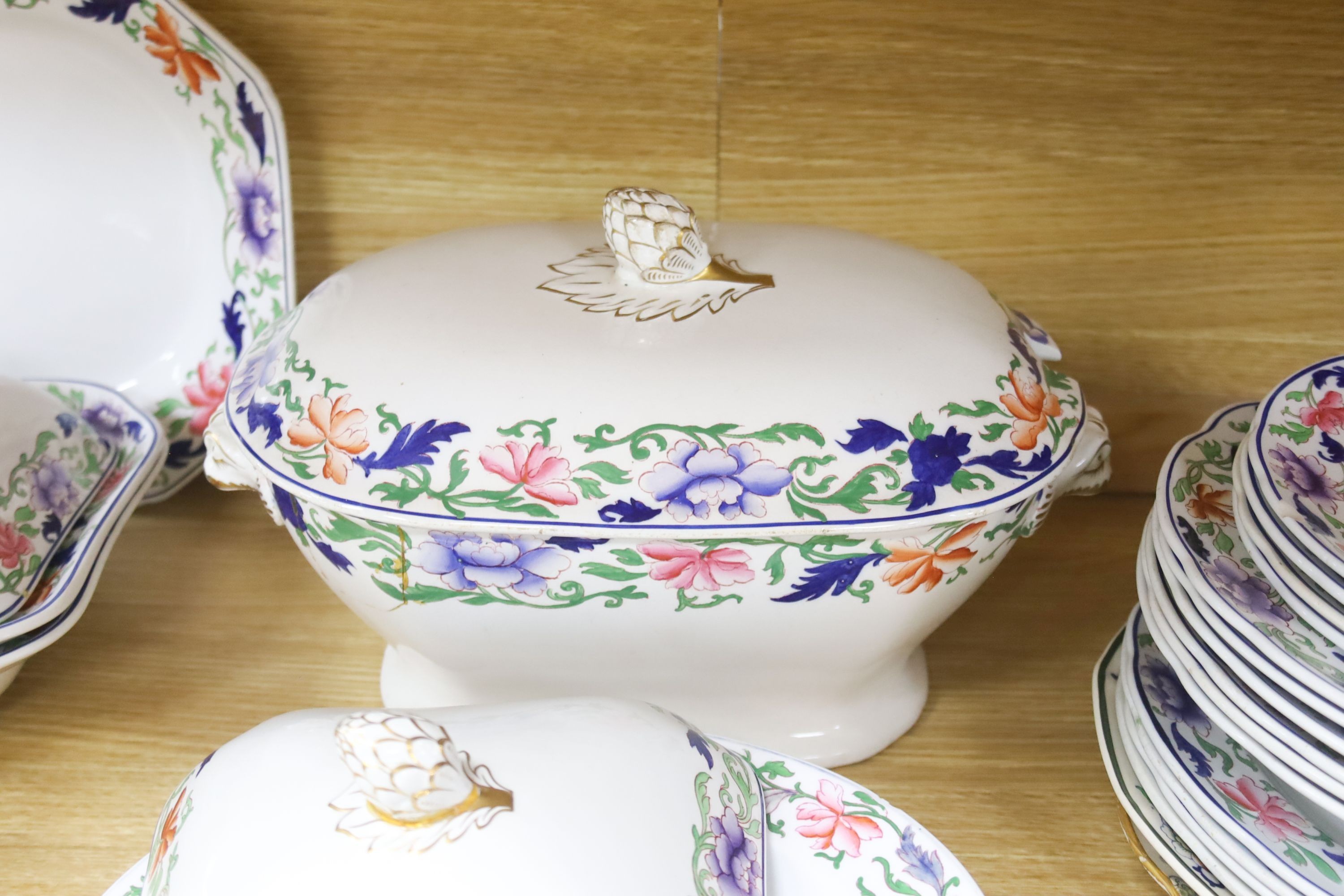 A Copeland Spode dinner service